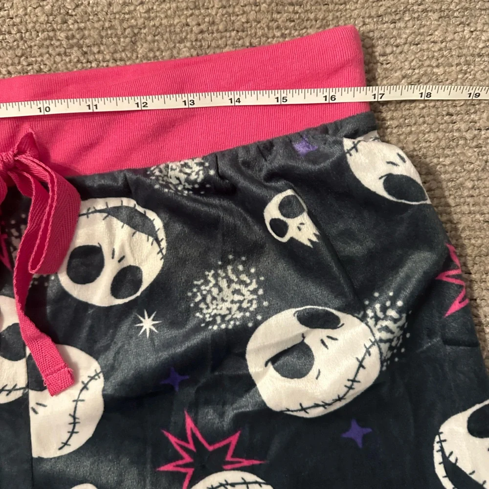 NWT Nightmare Before Christmas Pajama Pants Wide Leg Hot Pink Goth Disney Pjs L - Picture 7 of 7